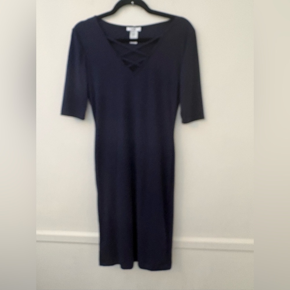 Evelie Womens Ribbed Stretch Knit Dress ,Navy Blue ,V-Neck w Detail Sz L -NWT